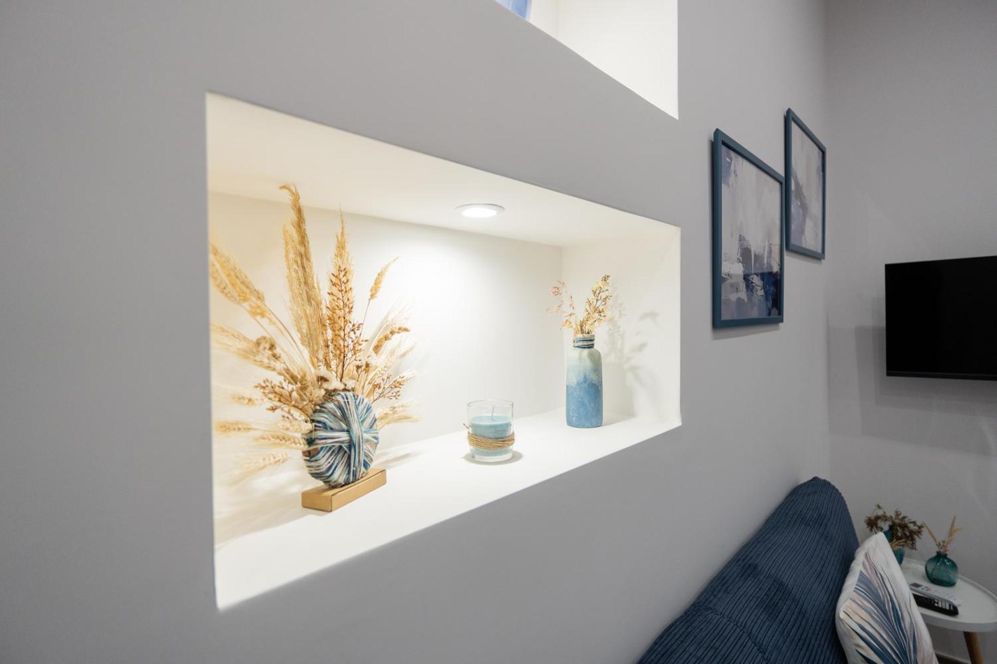 La Casa Di Bianca - Modern Suites Near Plebiscito Napoli Dış mekan fotoğraf