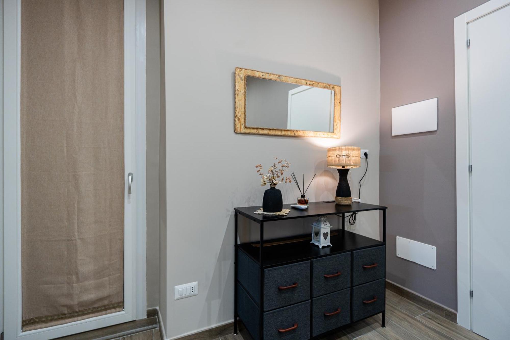 La Casa Di Bianca - Modern Suites Near Plebiscito Napoli Dış mekan fotoğraf